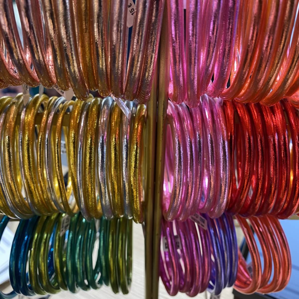 Piscine, mer et bijoux : nos conseils pour l'été